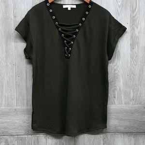 The BBasic Lace Tie Tee